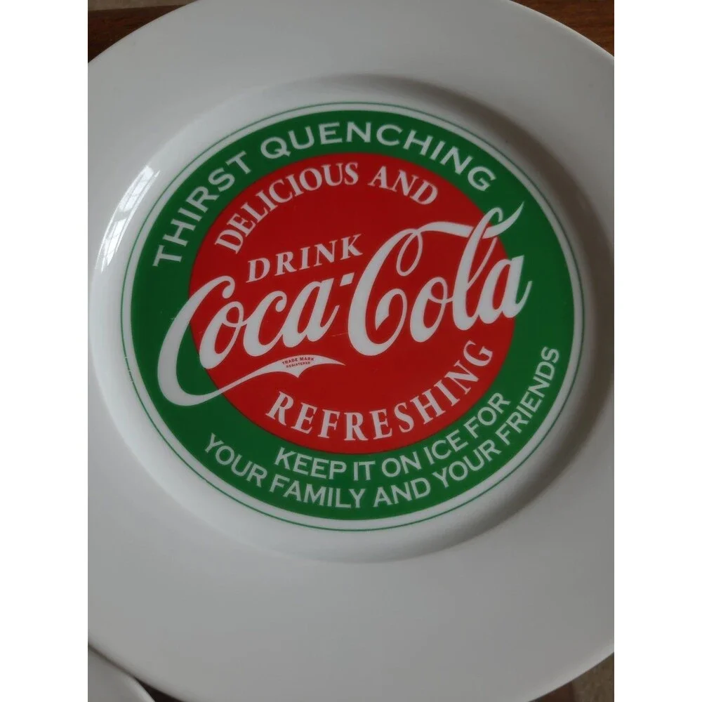 Coke-Cola Set of 6 Plates 10.5